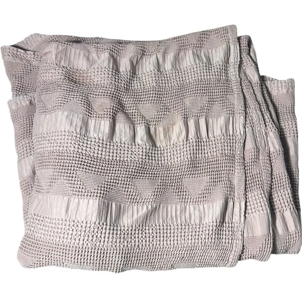 Southern Living simplicity king cyan textured lattice jacquard coverlet